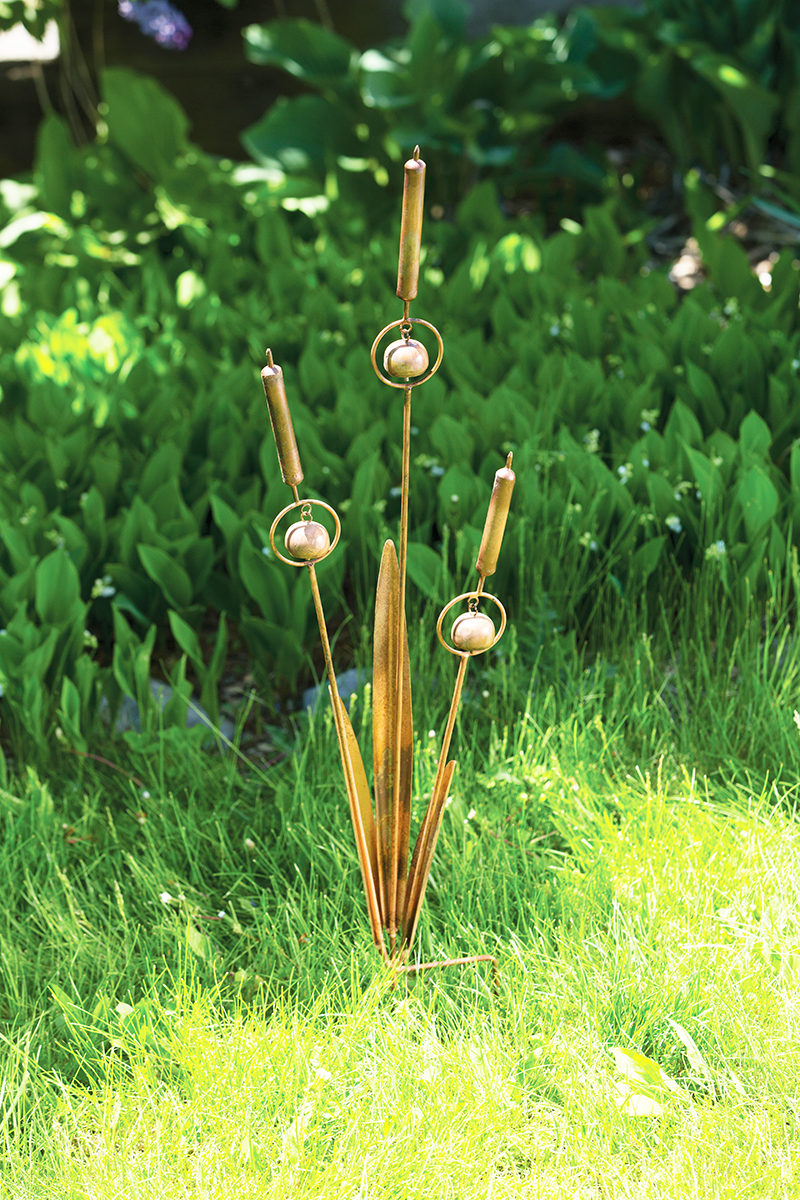 Triple Cattail Flamed Garden Stake Ornament