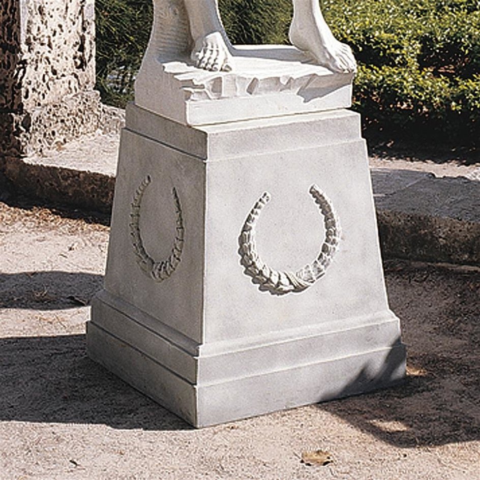 Grande Laurel Plinth Pedestal